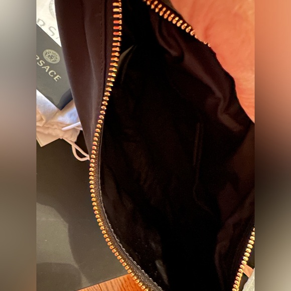 Versace Nylon Hobo should bag (NEW) - Picture 5 of 9